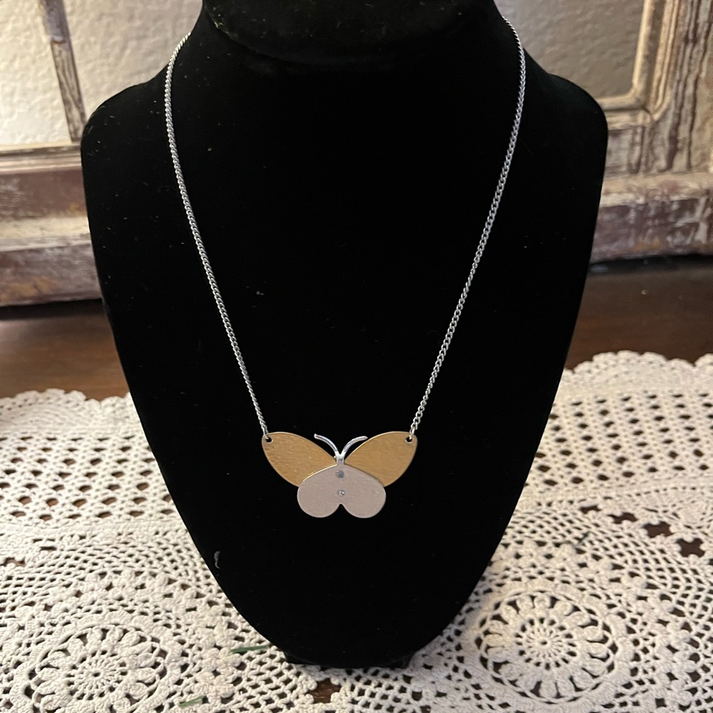 Avon 1980s Butterfly Necklace , Dual Color  Butterfly, Lengths 16 inch…